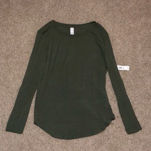 NWT TOP